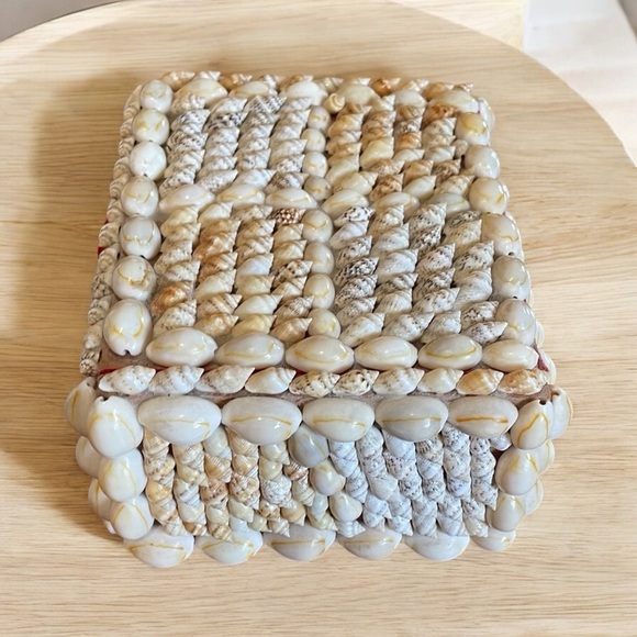 Vintage Hand Crafted Embellished Wood box Various Shapes-Sizes Sea Shells. - Picture 2 of 10